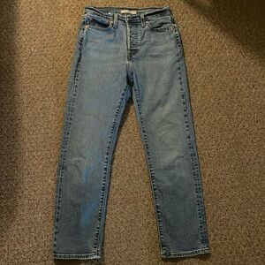 Levi’s wedgie straight